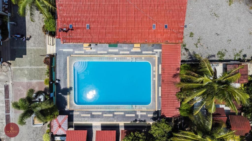 Quezon Premier Hotel Lucena Esterno foto